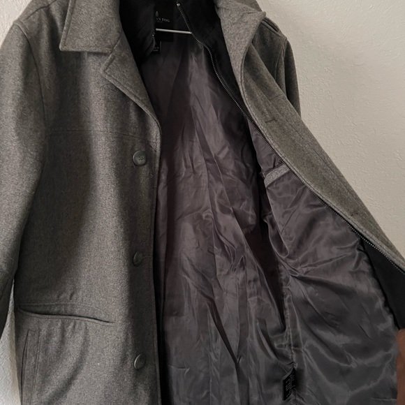 London Fog Jacket - Picture 2 of 4